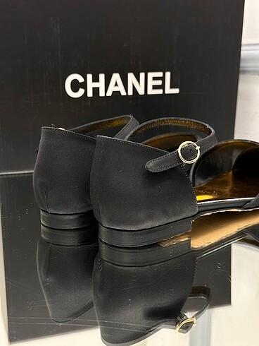 39 Beden siyah Renk Chanel