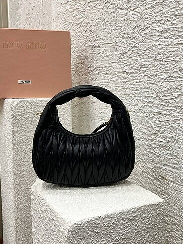 Beden bordo Renk Miu miu