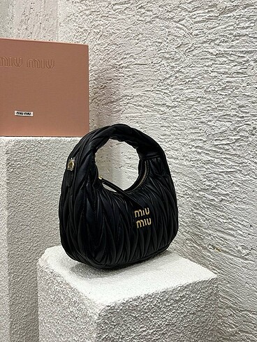 Beden Miu miu