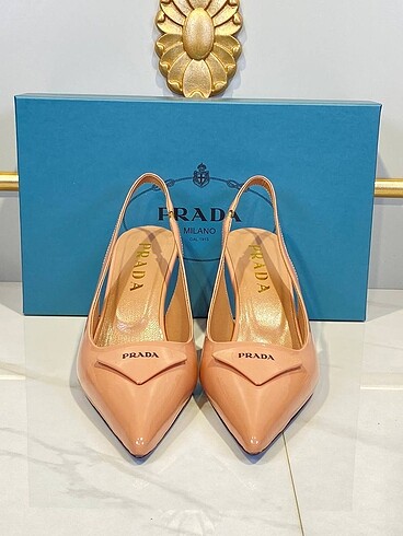 Prada Prada