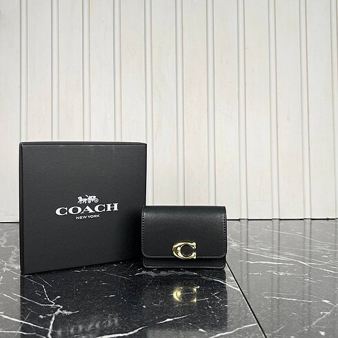 Coach