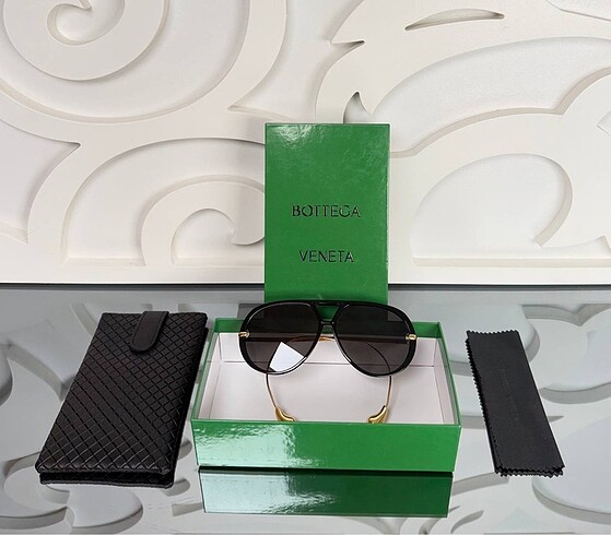 Bottega veneta