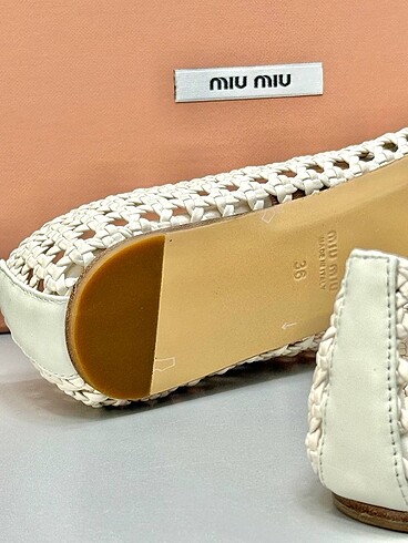 37 Beden beyaz Renk Miu miu