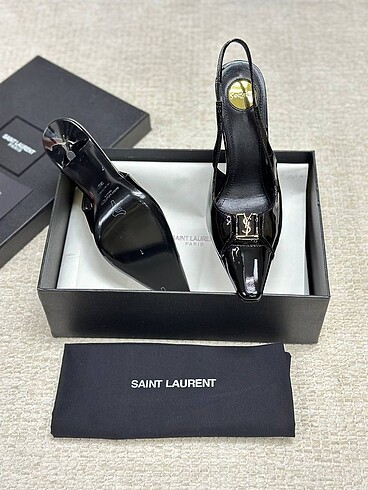 37 Beden Saint laurent