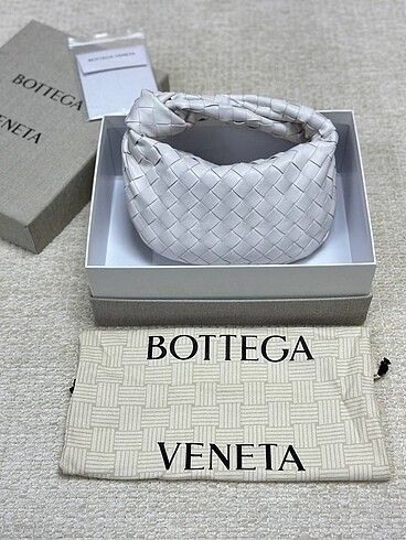 Bottega veneta