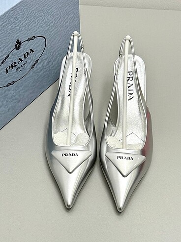 Prada Prada