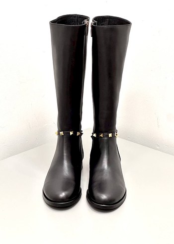 Valentino Valentino