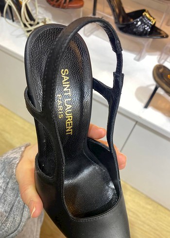 38 Beden Yves saint laurent