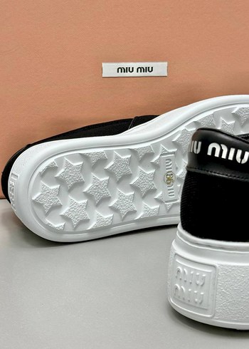 40 Beden siyah Renk Miu miu