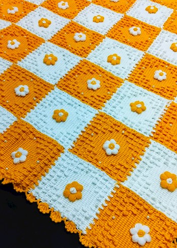 Renkli Kareli Örgü Çocuk Battaniyesi - Görsel 2