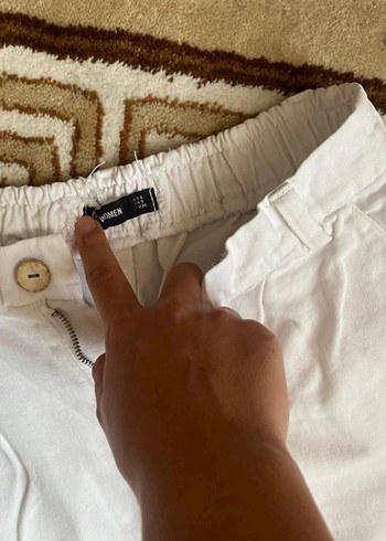 s Beden Düğmeli Beyaz Keten Kadın Pantolon