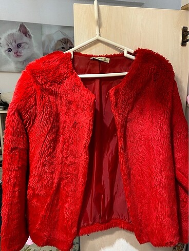 kırmızı kürk - Görsel 2