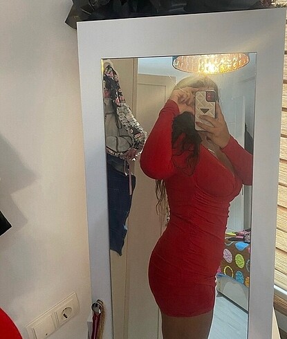 xl Beden mini kırmızı elbise