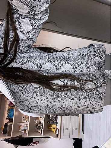 yılan desenli deri ceket - Görsel 3