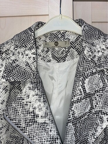 yılan desenli deri ceket - Görsel 4