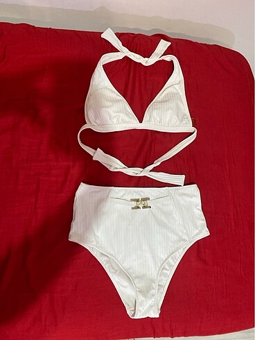 sıfır beyaz bikini takım