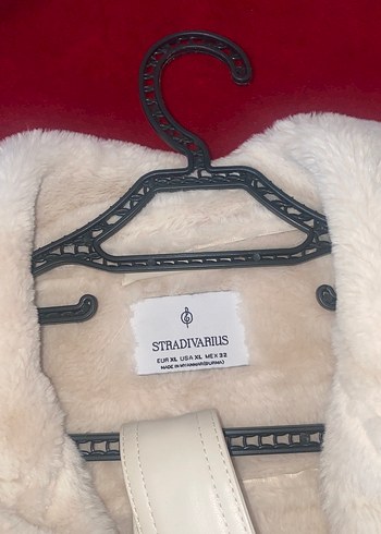 Stradivarius Stradıvarıus kürklü kaban ceket