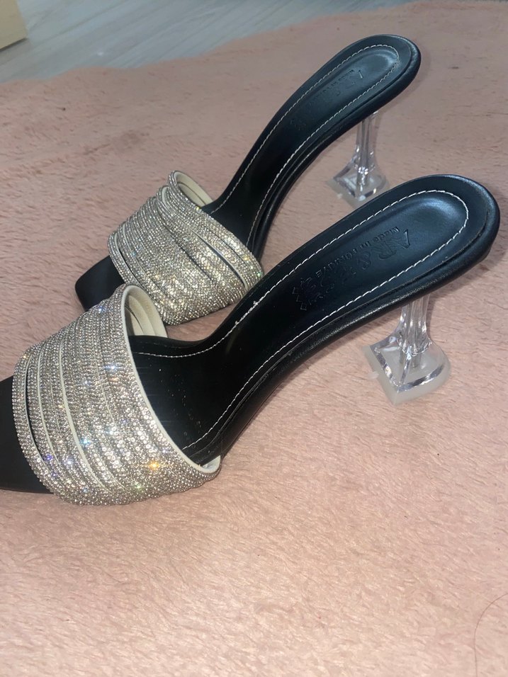 Taşlı şık topuklu terlik - Görsel 3