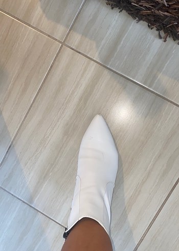 Beyaz Deri Stiletto Topuklu Kadın Bot - Görsel 6