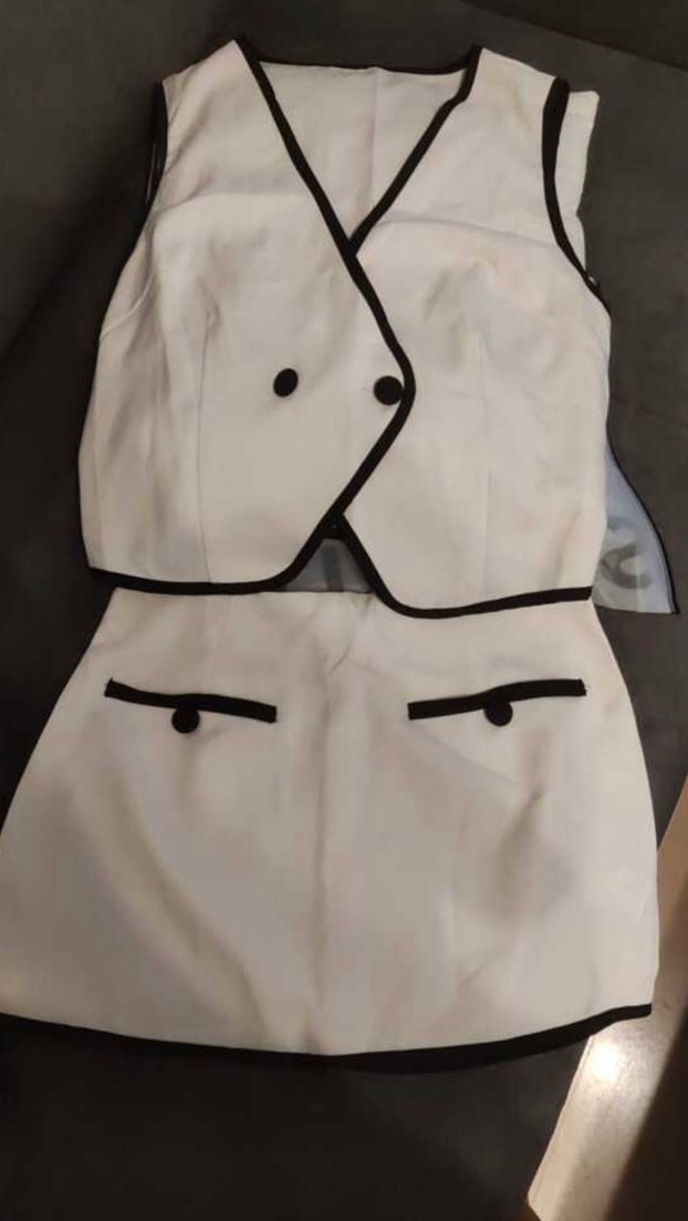 Şık Düğmeli Beyaz Mini Etek Takım - Görsel 4