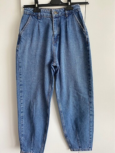 Defacto mom jean