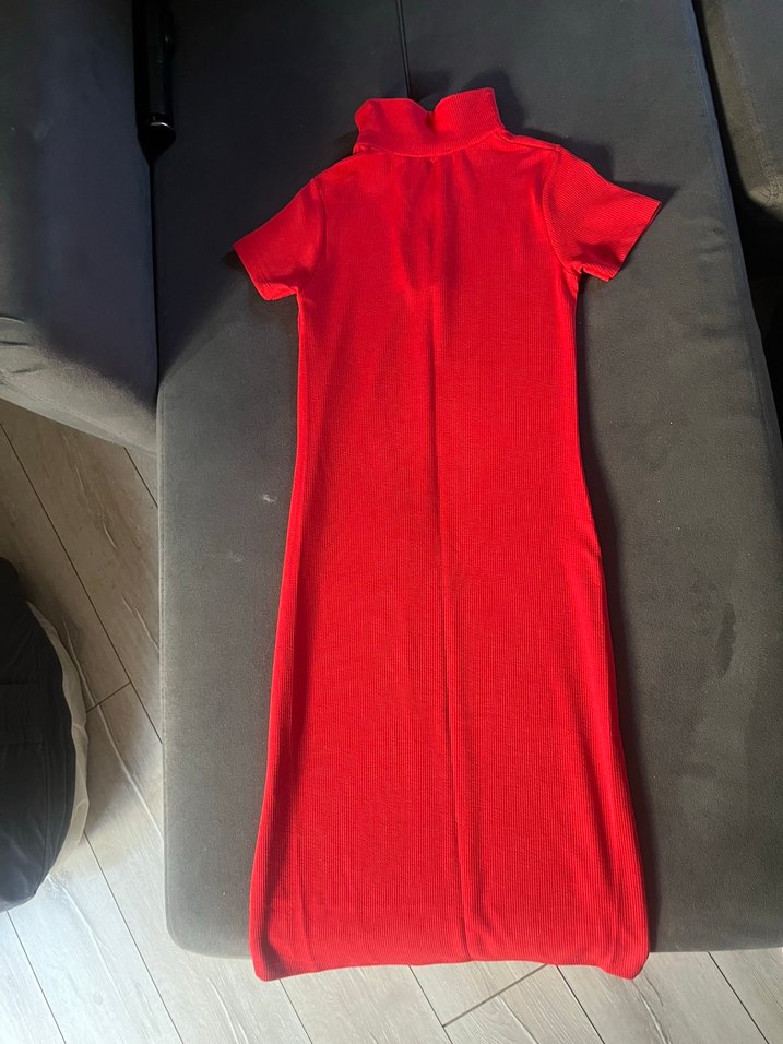 Kırmızı Yüksek Yakalı Kısa Kollu Uzun Elbise - Görsel 2