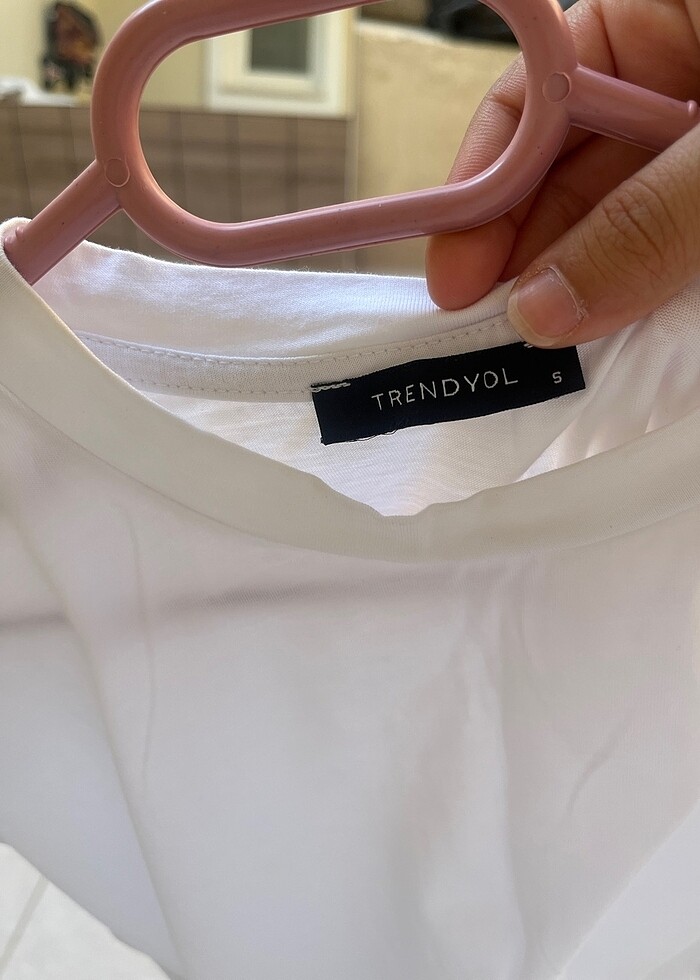 Beyaz Vatgalı Tişört - Görsel 3