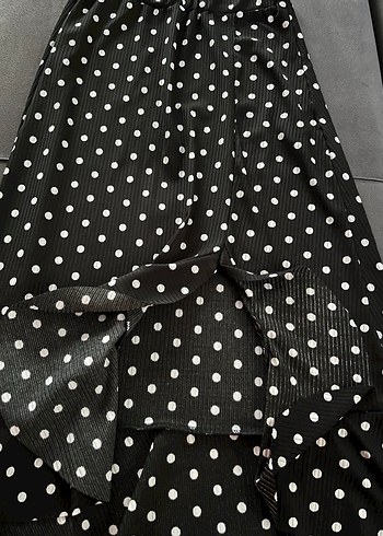 Puantiyeli Siyah Midi Etek - Görsel 2