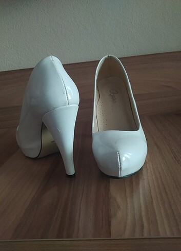 38 Beden Stiletto ayakkabı