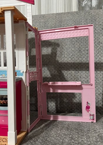 Barbienin Portatif Evi - Görsel 3