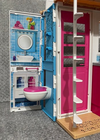 Barbienin Portatif Evi - Görsel 2