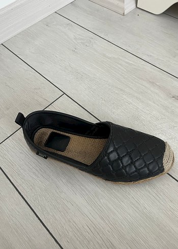 İnci 37 no siyah espadril ayakkabı, önü hasır detaylı - Görsel 5