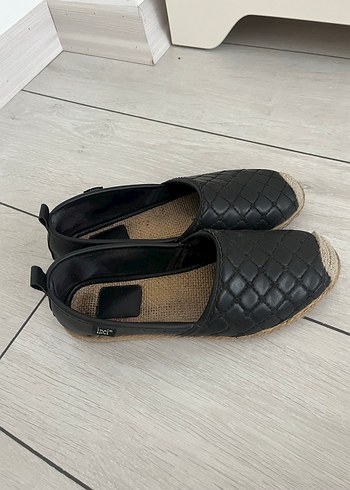 İnci 37 no siyah espadril ayakkabı, önü hasır detaylı - Görsel 3
