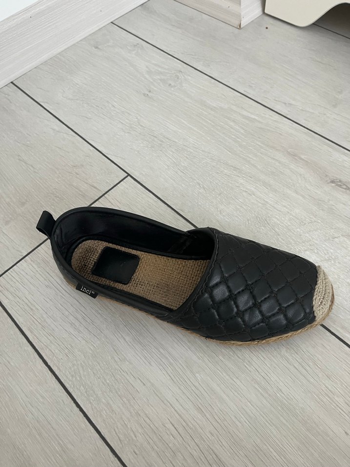 İnci 37 no siyah espadril ayakkabı, önü hasır detaylı - Görsel 5