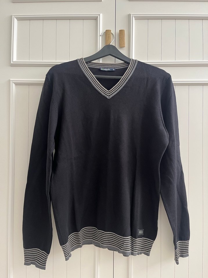 Defacto M beden V yaka siyah triko kazak - Görsel 2