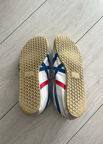 Tiger 37,5 numara spor ayakkabı, mavi kırmızı çizgili - Görsel 4