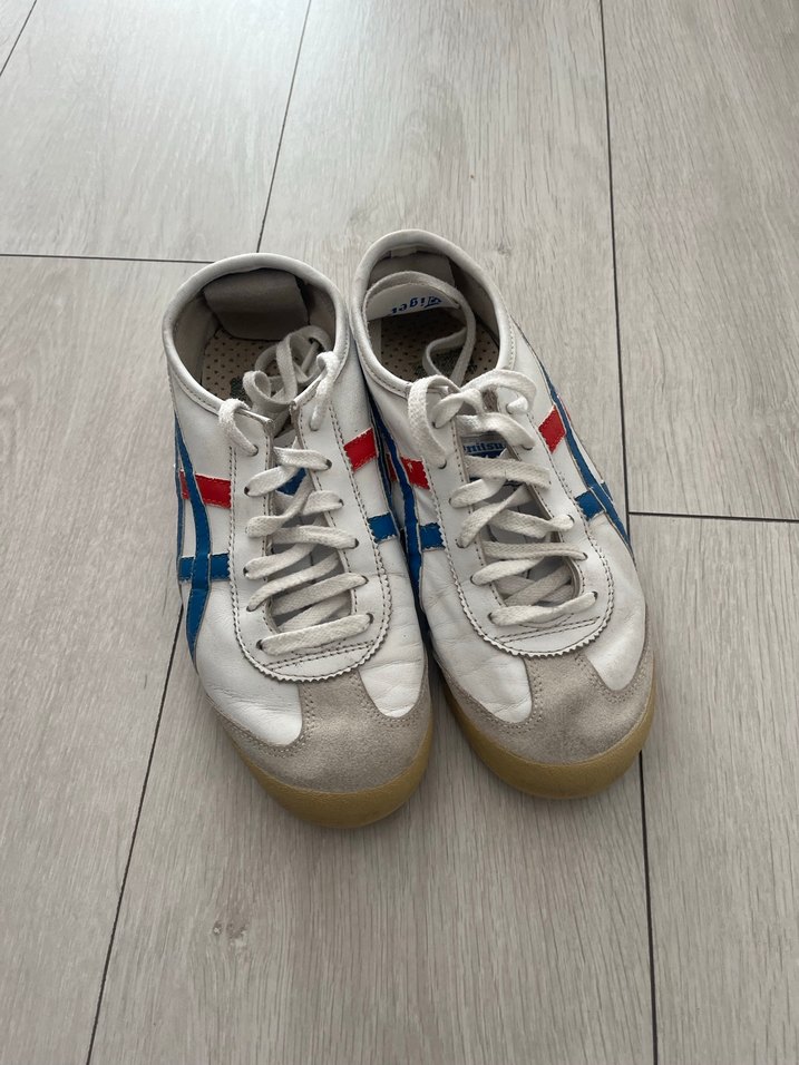 Tiger 37,5 numara spor ayakkabı, mavi kırmızı çizgili - Görsel 2