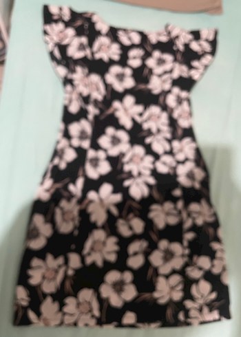 Pembe Çiçekli Elbise - Görsel 3