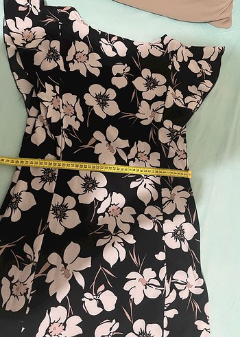 Pembe Çiçekli Elbise - Görsel 2