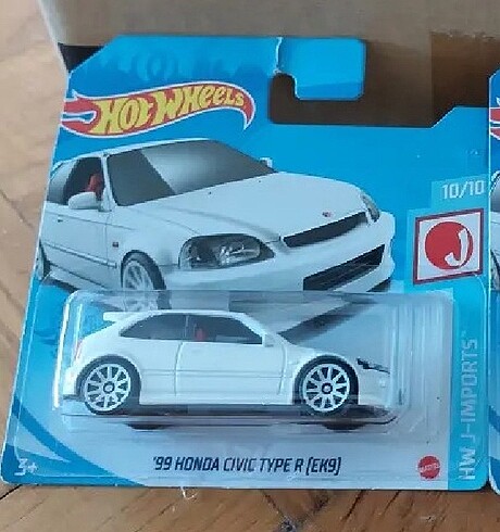 Hot Wheels 99 Honda Civic Type R [EK9] (2021
