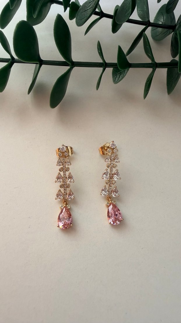 Pembe Mini Boncuklu Çiçek Küpe - Görsel 3