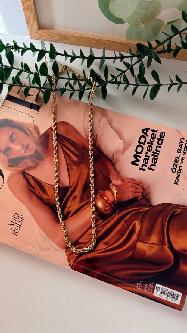 Zincir Detaylı Midi Altın Kolye burgu - Görsel 2