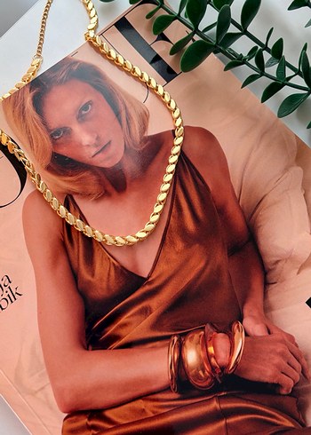 Uzun Zincir Detaylı Altın Renkli Kadın Kolye arpa kolye - Görsel 3