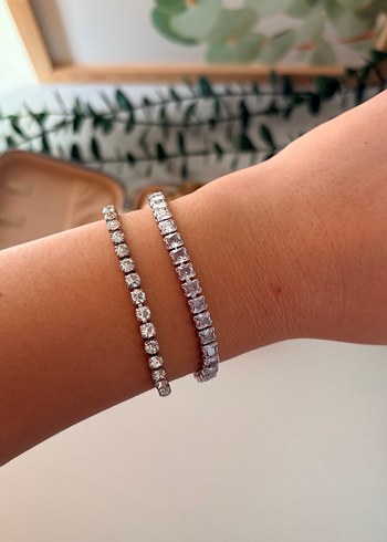 Beyaz Pullu Minimalist Bilezik - Görsel 3