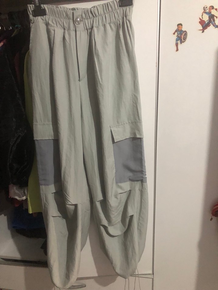 Gri Bel Detaylı Rahat Kesim Kadın Pantolon - Görsel 2