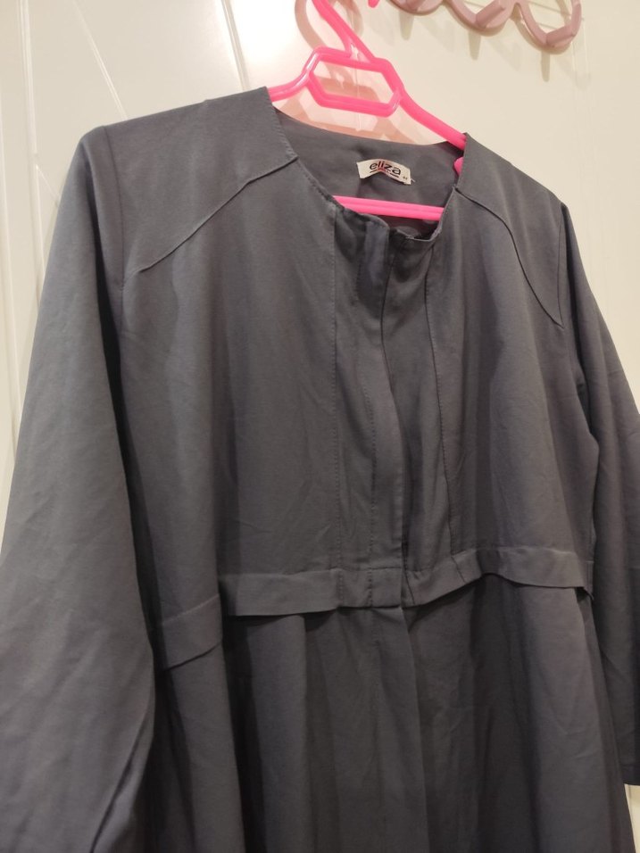 gri gündelik elbise. - Görsel 3