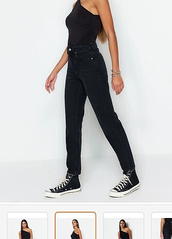 38 Beden siyah Renk Siyah mom jean