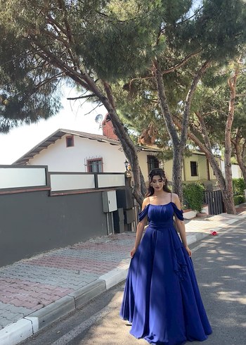 Mavi Uzun Drapeli Kayık Yaka Abiye Elbise - Görsel 2