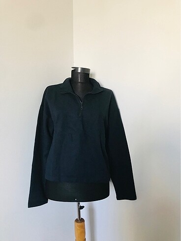 Siyah sweatshirt