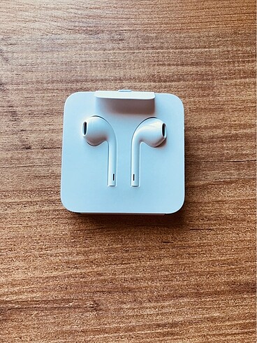 Apple EarPods